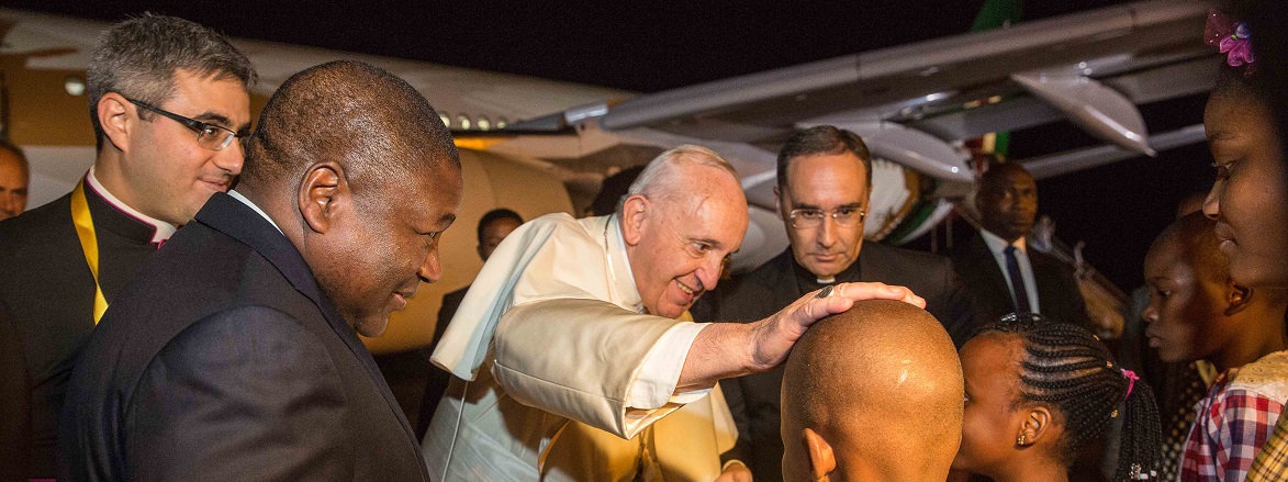 ___PR-Chegada do Papa a Mocambiquebnn.jpg