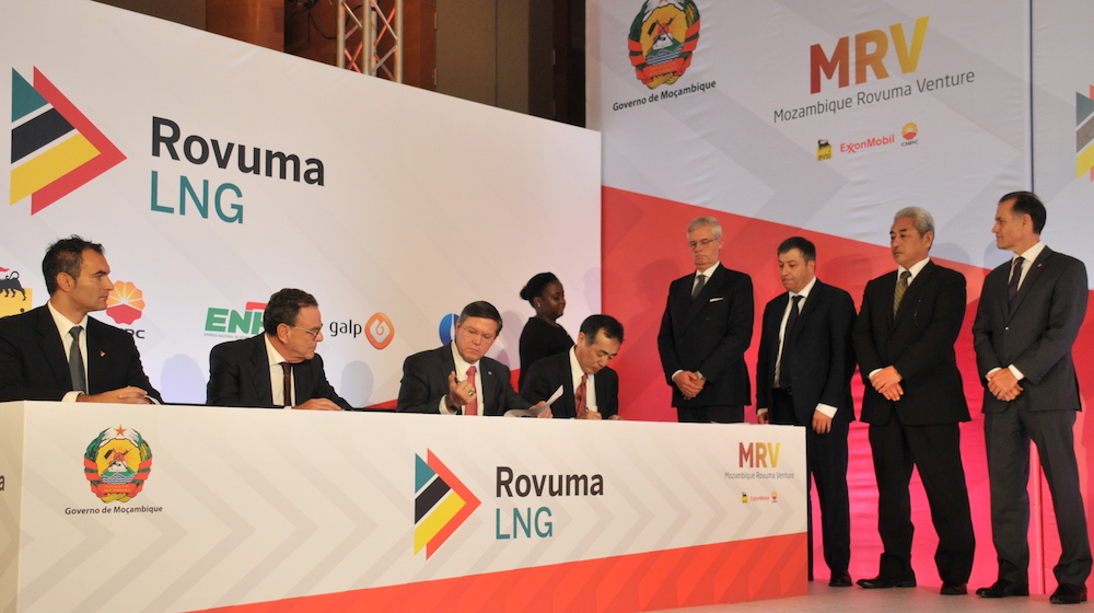 Assinatura do investimento para o Rovuma LNG 1.JPG