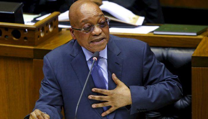 Jacob-Zuma-no-parlamento-700x400.jpg