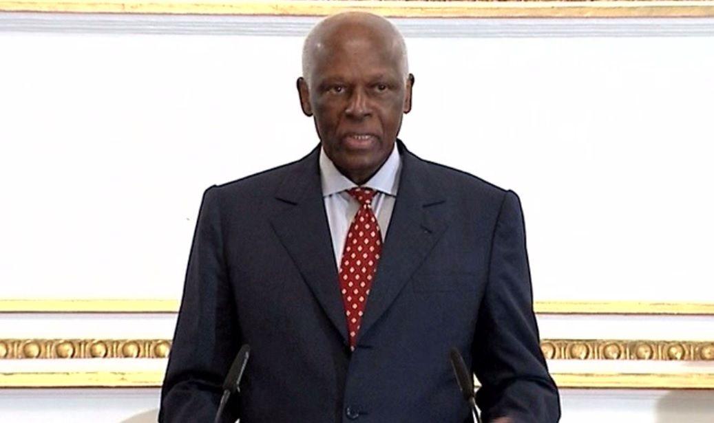 José Eduardo dos Santos mesmo fora do poder quer nomear chefes militares inamovíveis e estender imunidade a família