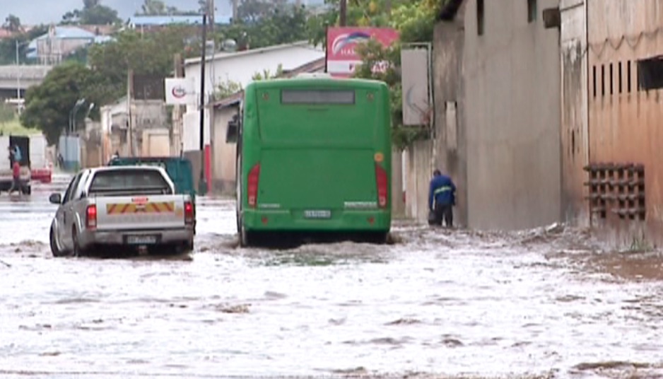 Inam Prevê Chuvas Moderadas A Fortes Entre 30 E 50 Milímetros De Precipitação Tvm Televisão 8021