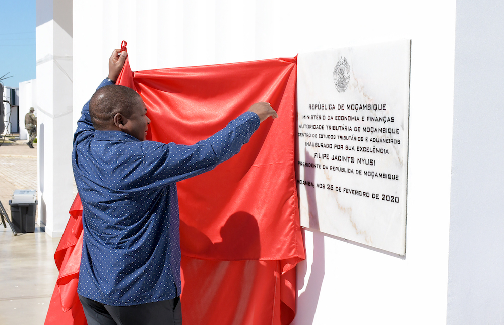 PR inaugura Centro de Estudos Tributários e Aduaneiros 1.JPG