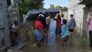 Inundações em Magoanine “A”: Residentes abandonam suas casas