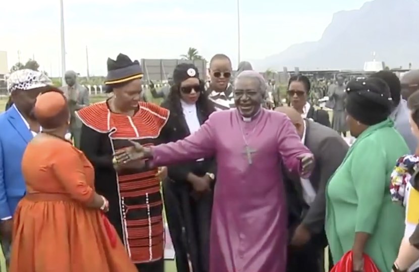 Cidade do Cabo: Estátua imortaliza memória de Desmond Tutu