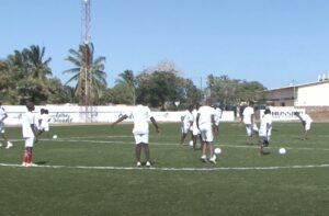 Escolas de Cabo Delgado recebem bolas de futebol