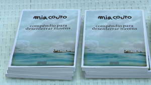 Mia Couto lança novo livro : “Compêndio para desenterrar nuvens” é o título da obra