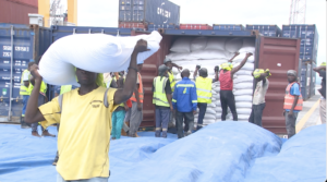 Exportação do feijão bóer para Índia: Providência cautelar embarga 250 contentores no Porto de Nacala