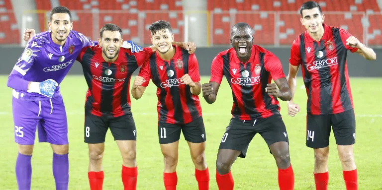 konate-sekou-of-usm-alger-celebrates-victory-with-teammates-during-the-caf-confederation-cup-2023-24-match-between-usm-alger-and-fus-768x383.webp