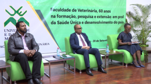 Universidade Eduardo Mondlane: Falta de dinheiro afecta o desempenho da Faculdade de Veterinária